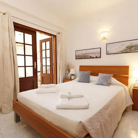 B37 - City Central Door Apartment Lagos Exterior photo